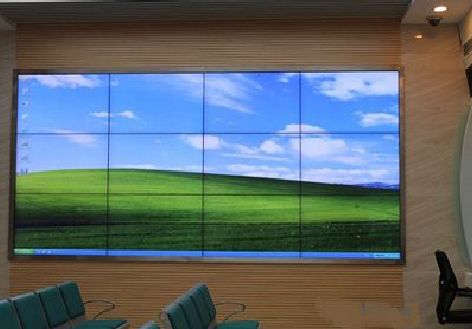 鹤庆液晶拼接屏的另类用法。